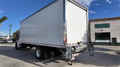 2019 Freightliner M2 106  26 ft BOX TRUCK - Photo 14 - San Jacinto, CA 92583
