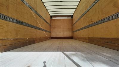 2019 Freightliner M2 106  26 ft BOX TRUCK - Photo 19 - San Jacinto, CA 92583