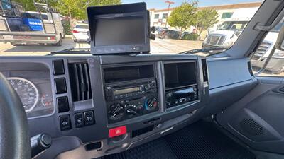 2020 Isuzu NPR 18FT  Refrigerated Truck - Photo 5 - San Jacinto, CA 92583