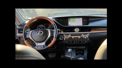 2014 Lexus ES 300h ES   - Photo 6 - San Jacinto, CA 92583