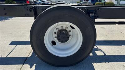 2013 HINO 268 CAB & CHASSIS CAB & CHASSIS   - Photo 16 - San Jacinto, CA 92583