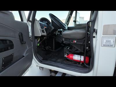 2018 International 4300 Box Truck 26 ft BOX TRUCK - Photo 4 - San Jacinto, CA 92583