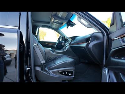 2016 Cadillac Escalade Luxury Collection  4X4 - Photo 35 - San Jacinto, CA 92583