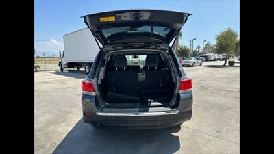 2012 Toyota Highlander Limited   - Photo 18 - San Jacinto, CA 92583