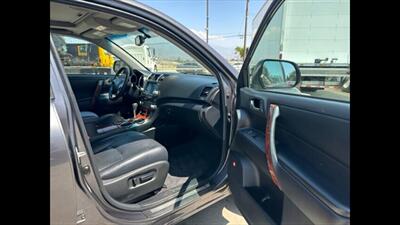 2012 Toyota Highlander Limited   - Photo 23 - San Jacinto, CA 92583