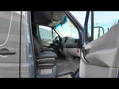 2018 Mercedes-Benz Sprinter Worker 2500   - Photo 25 - San Jacinto, CA 92583