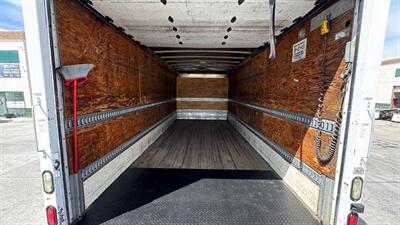 2011 HINO BOX TRUCK   - Photo 16 - San Jacinto, CA 92583