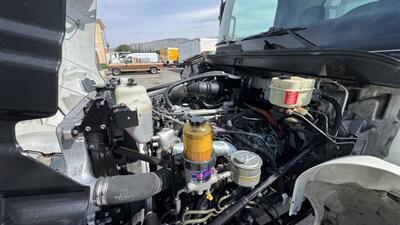 2011 HINO BOX TRUCK   - Photo 26 - San Jacinto, CA 92583