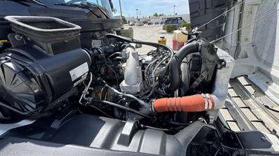 2011 HINO BOX TRUCK   - Photo 25 - San Jacinto, CA 92583