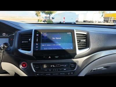 2016 Honda Pilot EX-L w/Navi   - Photo 10 - San Jacinto, CA 92583