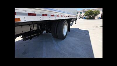 2018 Freightliner M2 106  26 ft BOX TRUCK - Photo 13 - San Jacinto, CA 92583