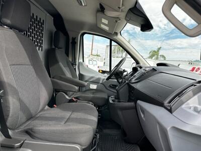 2017 Ford Transit 250 Van Low Roof w/Sliding Side Door w/LWB Van 3D   - Photo 18 - San Jacinto, CA 92583