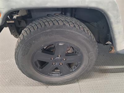 2010 Jeep Wrangler Unlimited Sport - Photo 12 - West Chester, PA 19382