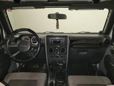 2010 Jeep Wrangler Unlimited Sport - Photo 5 - West Chester, PA 19382