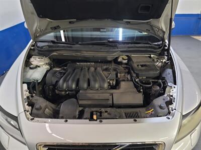 2008 Volvo S40 2.4i   - Photo 18 - West Chester, PA 19382