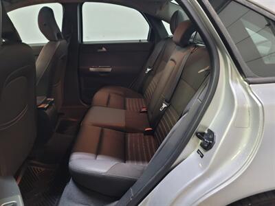 2008 Volvo S40 2.4i   - Photo 5 - West Chester, PA 19382