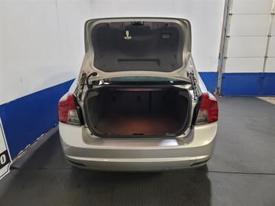 2008 Volvo S40 2.4i   - Photo 21 - West Chester, PA 19382