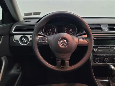 2014 Volkswagen Passat S   - Photo 8 - West Chester, PA 19382
