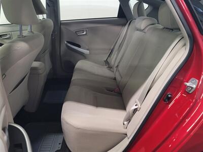2013 Toyota Prius Two - Photo 4 - West Chester, PA 19382