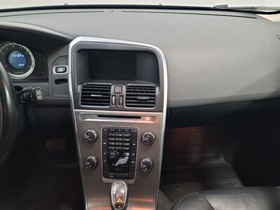 2013 Volvo XC60 T6  3.0L   - Photo 12 - West Chester, PA 19382
