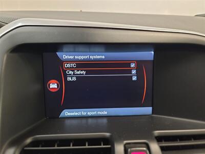 2013 Volvo XC60 T6  3.0L   - Photo 19 - West Chester, PA 19382