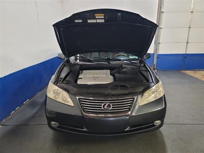 2009 Lexus ES 350 luxury sedan   - Photo 18 - West Chester, PA 19382