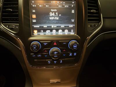 2015 Jeep Grand Cherokee Limited   - Photo 11 - West Chester, PA 19382