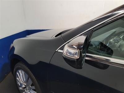 2012 Acura RL SH-AWD w/Tech   - Photo 3 - West Chester, PA 19382