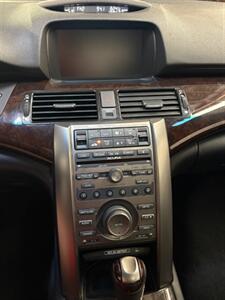 2012 Acura RL SH-AWD w/Tech   - Photo 14 - West Chester, PA 19382