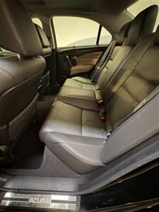 2012 Acura RL SH-AWD w/Tech   - Photo 10 - West Chester, PA 19382