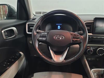 2023 Hyundai VENUE SEL - Photo 8 - West Chester, PA 19382
