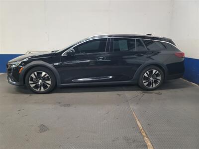 2019 Buick Regal Essence TourX - Photo 2 - West Chester, PA 19382