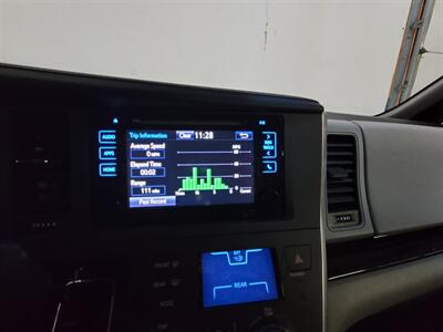 2015 Toyota Sienna XLE 8-Passenger - Photo 24 - West Chester, PA 19382
