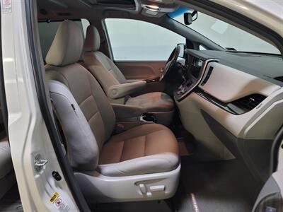 2015 Toyota Sienna XLE 8-Passenger - Photo 46 - West Chester, PA 19382