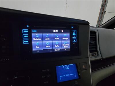 2015 Toyota Sienna XLE 8-Passenger - Photo 18 - West Chester, PA 19382