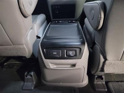2015 Toyota Sienna XLE 8-Passenger - Photo 42 - West Chester, PA 19382