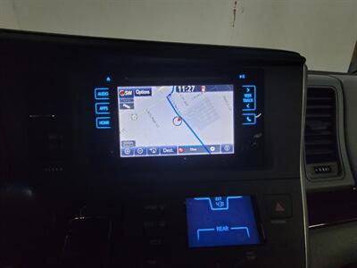 2015 Toyota Sienna XLE 8-Passenger - Photo 16 - West Chester, PA 19382