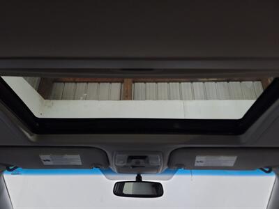 2015 Toyota Sienna XLE 8-Passenger - Photo 44 - West Chester, PA 19382