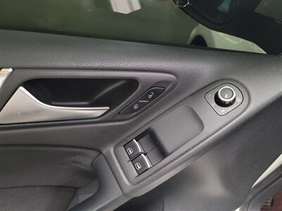 2011 Volkswagen GTI Base PZEV   - Photo 4 - West Chester, PA 19382