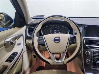 2015 Volvo S60 T5 Drive-E   - Photo 9 - West Chester, PA 19382