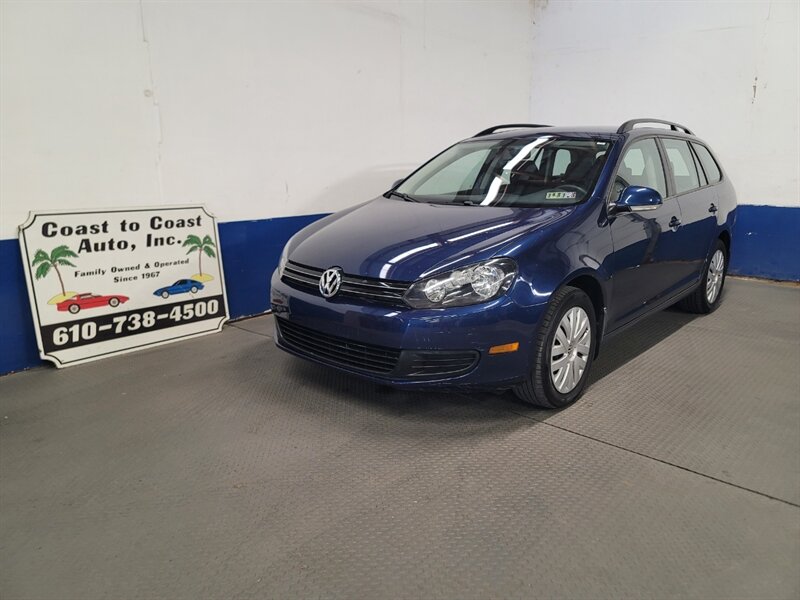 2011 Volkswagen Jetta SportWagen S PZEV   - Photo 1 - West Chester, PA 19382