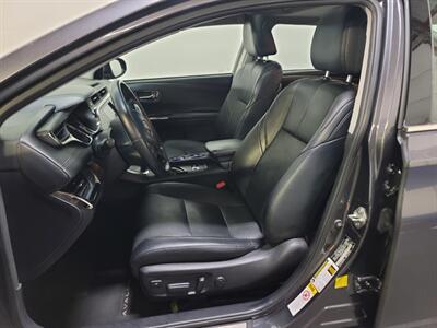 2013 Toyota Avalon Hybrid XLE Premium   - Photo 6 - West Chester, PA 19382