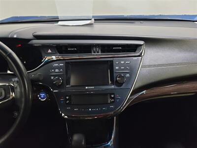 2013 Toyota Avalon Hybrid XLE Premium   - Photo 12 - West Chester, PA 19382