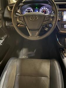 2013 Toyota Avalon Hybrid XLE Premium   - Photo 9 - West Chester, PA 19382
