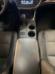 2013 Toyota Avalon Hybrid XLE Premium   - Photo 11 - West Chester, PA 19382