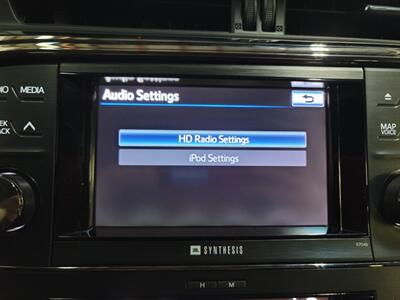 2013 Toyota Avalon Hybrid XLE Premium   - Photo 23 - West Chester, PA 19382