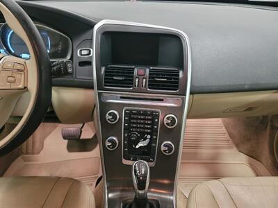 2016 Volvo XC60 T6 - Photo 12 - West Chester, PA 19382