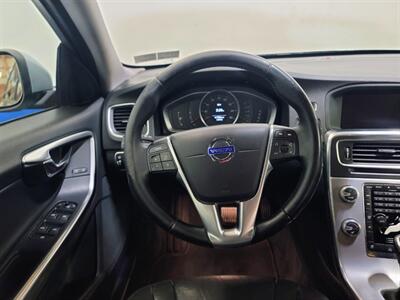 2017 Volvo S60 T5 Dynamic   - Photo 8 - West Chester, PA 19382
