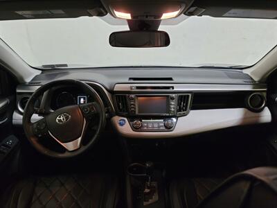 2016 Toyota RAV4 XLE Hybrid Hybrid - Photo 8 - West Chester, PA 19382
