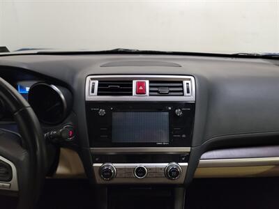 2016 Subaru Outback 2.5i Limited   - Photo 12 - West Chester, PA 19382